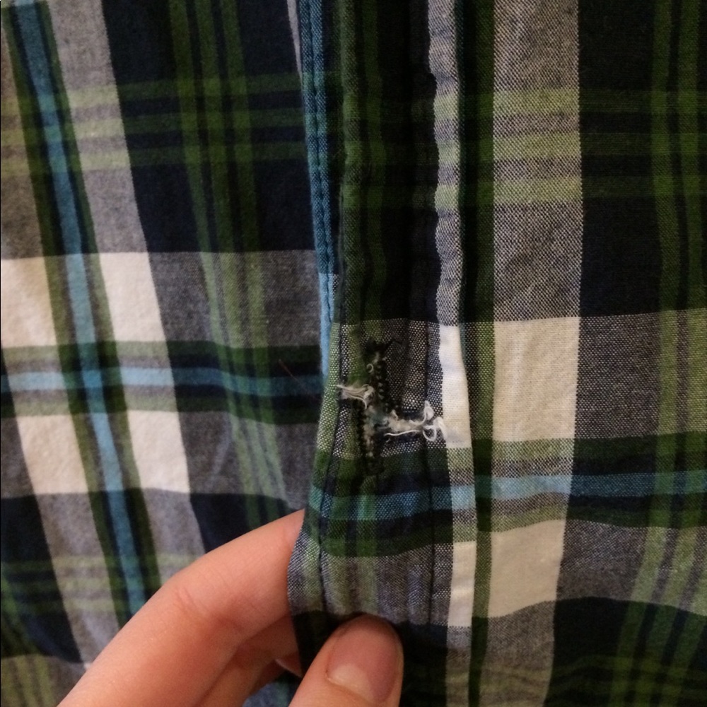 EUC-Children’s Place- boys long sleeved Button Up - Picture 6 of 6